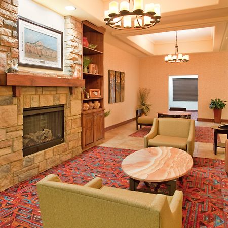 Holiday Inn Express & Suites Gallup East By Ihg Екстер'єр фото