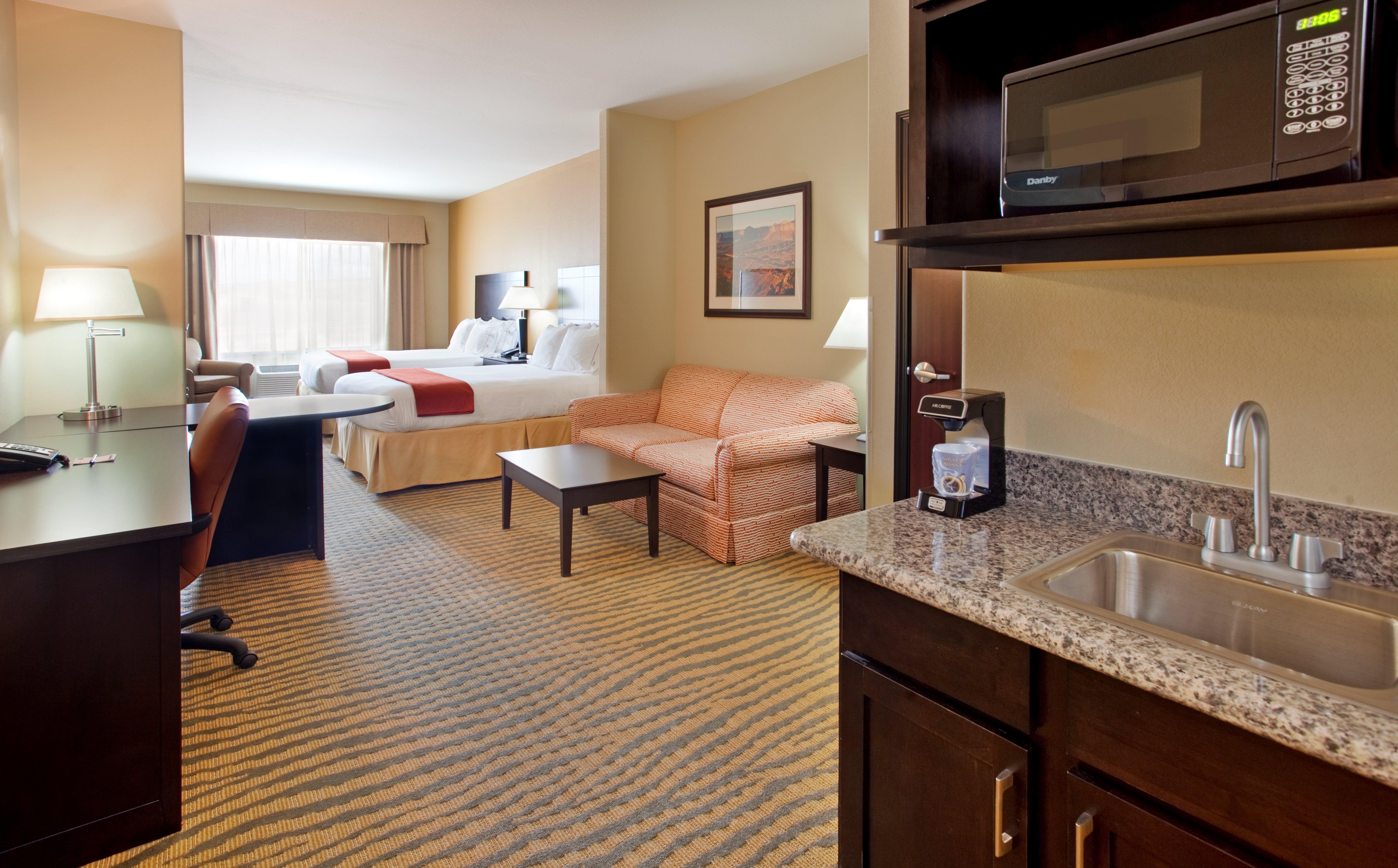 Holiday Inn Express & Suites Gallup East By Ihg Екстер'єр фото