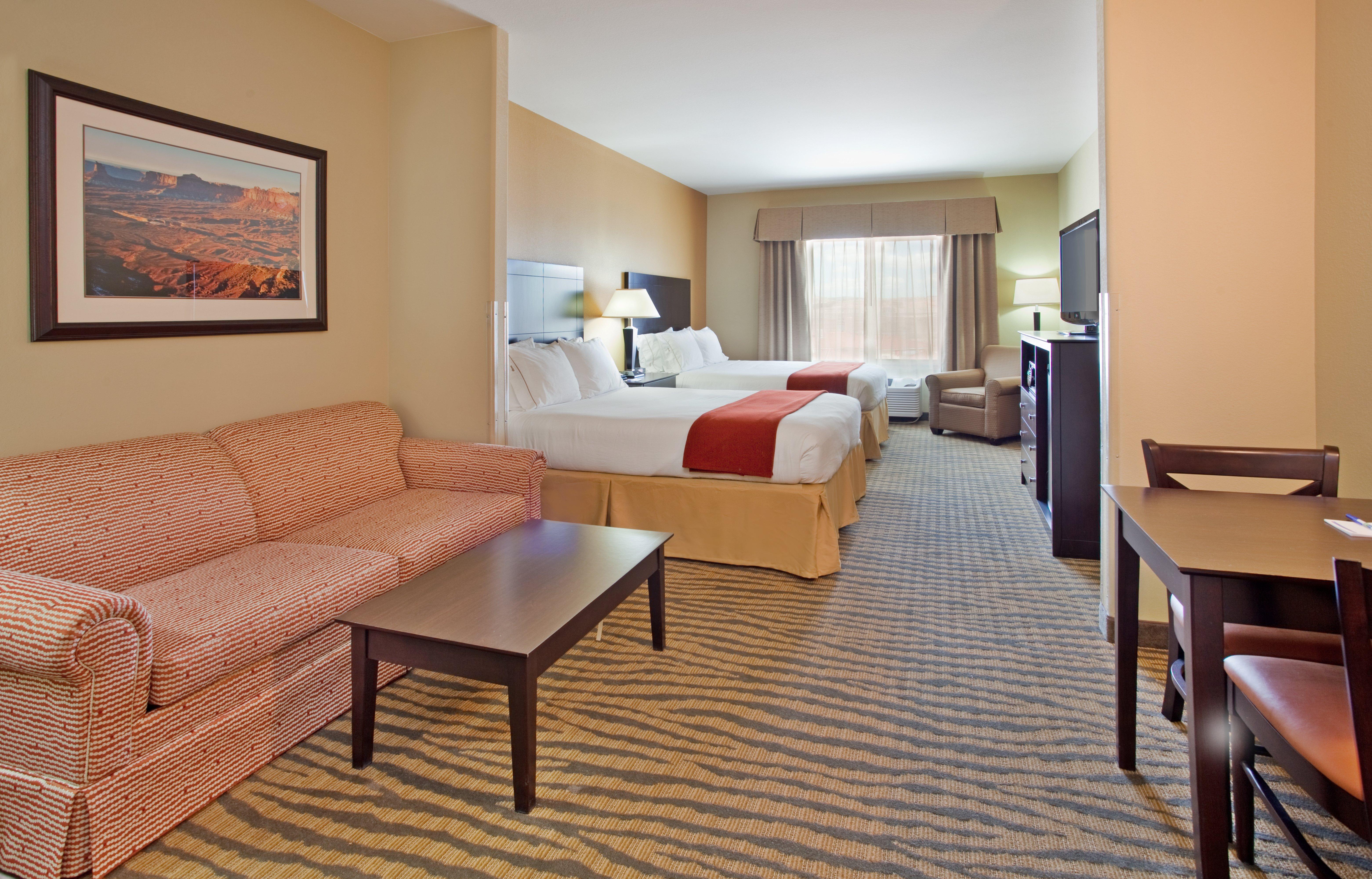 Holiday Inn Express & Suites Gallup East By Ihg Екстер'єр фото